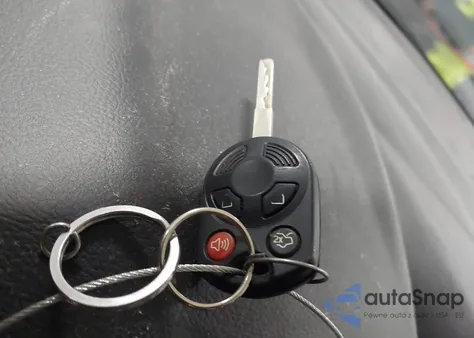 2014 Ford Focus S z USA, uszkodzony, nr VIN 1FADP3E29EL286855